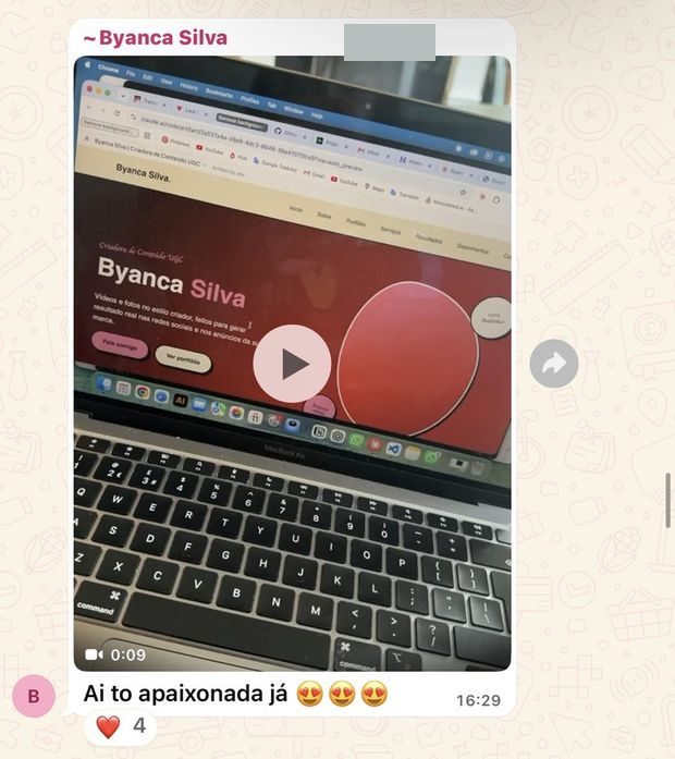 Mensagem de aluna da turma 1 no grupo